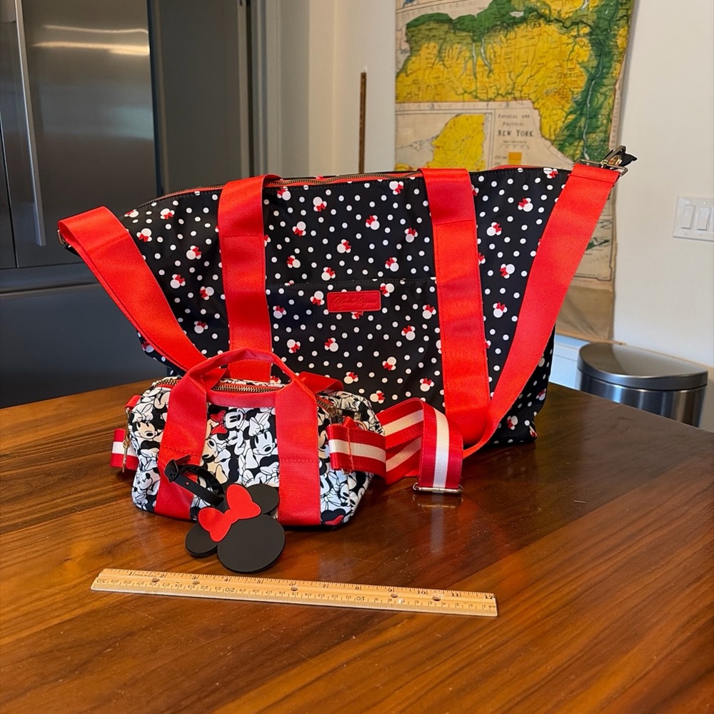 Set Disney Black Red Minnie Mouse Duffle Crossbody BagsLuggage Tag w/ Red Accent